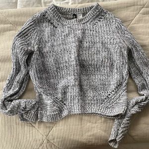 Cropped gray sweater
